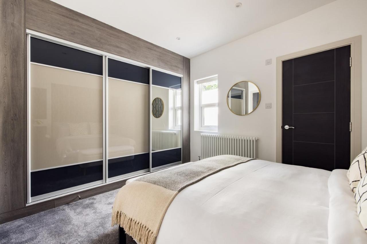شقة The Battersea Secret - Trendy 3Bdr Flat With Patio لندن المظهر الخارجي الصورة