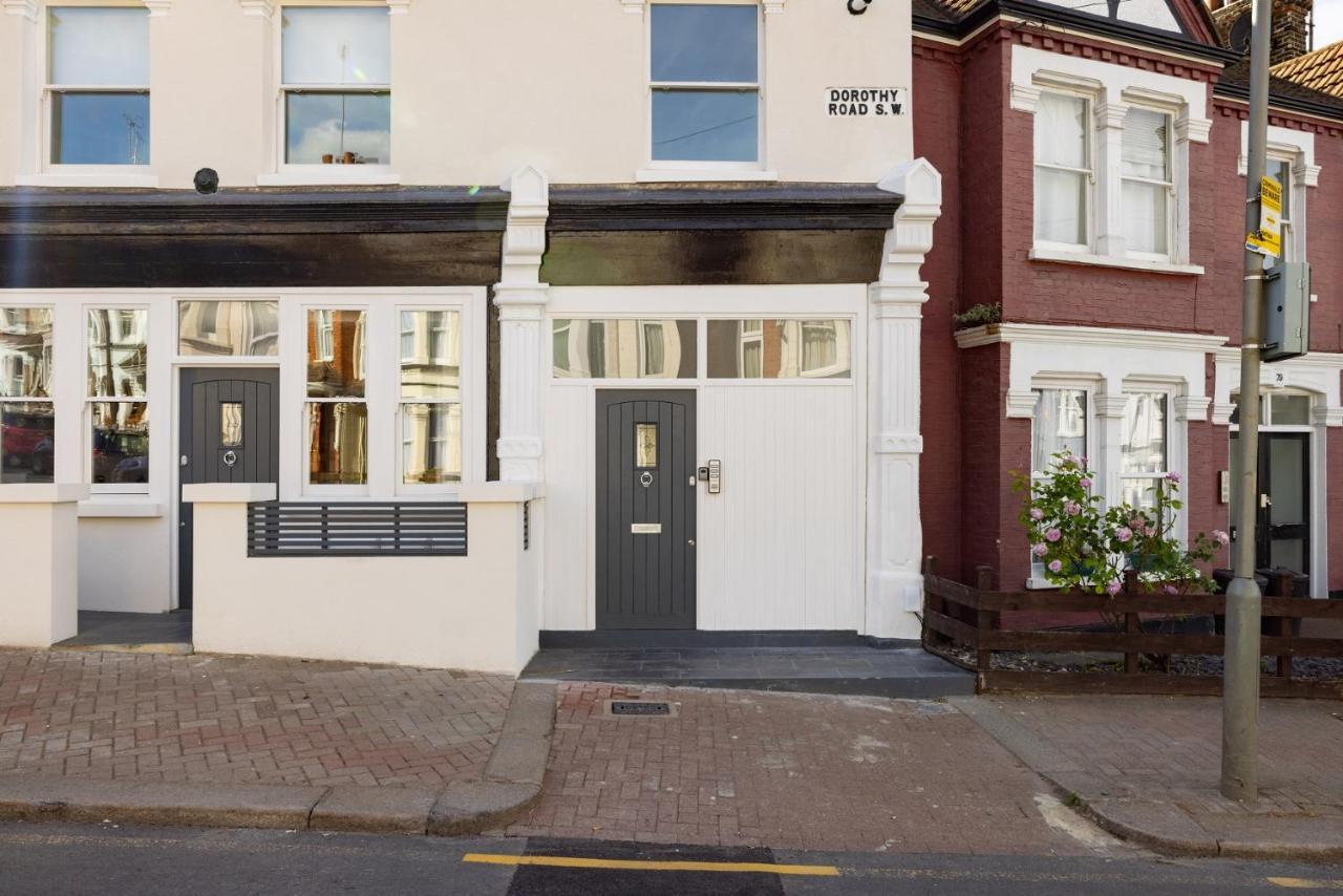 شقة The Battersea Secret - Trendy 3Bdr Flat With Patio لندن المظهر الخارجي الصورة